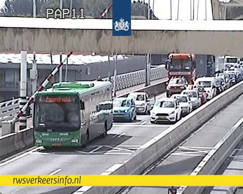 qbuzz merwedebrug