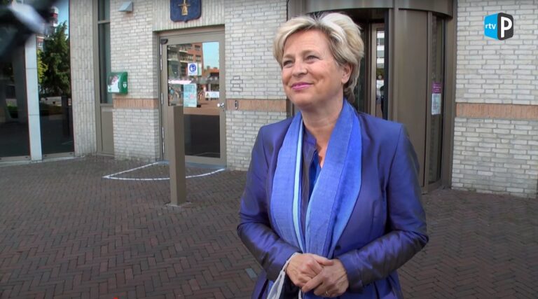 Burgemeester reageert op steekincident Guido Gezellestraat