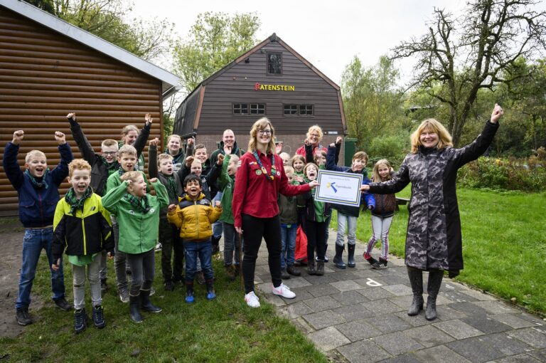Uitreiking jubileumsubsidie Scouting