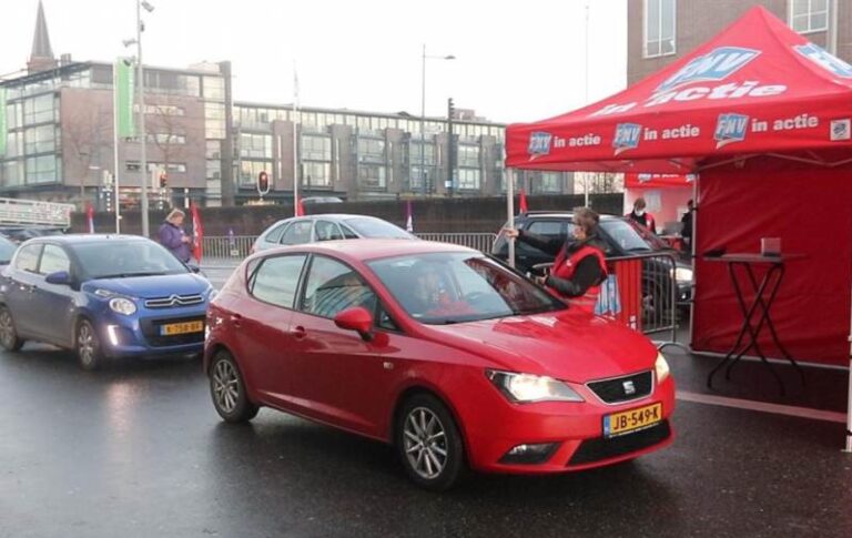 Metaal- en techniekarbeiders vragen aandacht voor loonsverhoging