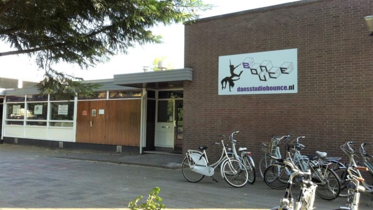 Sport en dansstudio Bounce danst voor Oekraïne