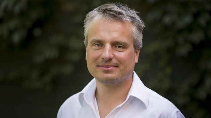 JORIS LUYENDIJK