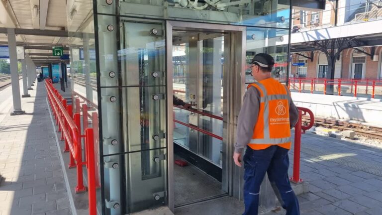 Kapotte lift station Dordrecht eindelijk gerepareerd