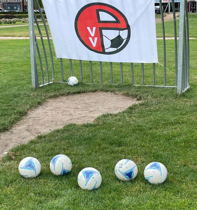 VV Papendrecht traint Oekraïense vluchtelingen