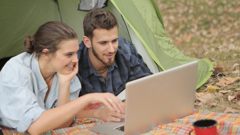 48% van Nederlanders wil tv kijken op vakantie