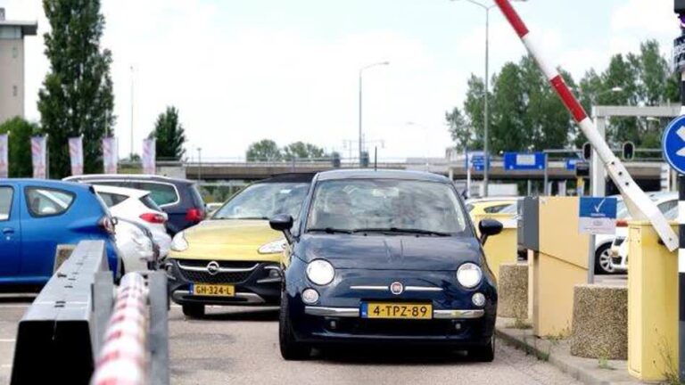 Ziekenhuis en Sportboulevard maken bezwaar tegen wegdrukken automobilist
