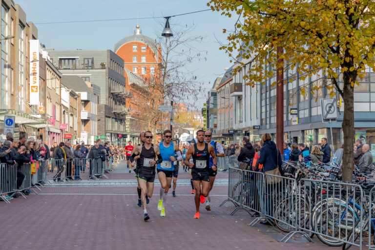 De 14e editie van de DrechtStadLoop op 6 november wordt bijzonder