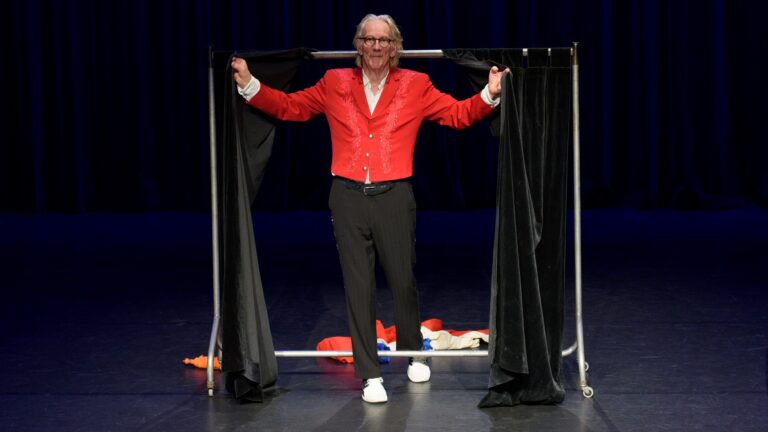 Freek de Jonge is terug in Theater De Willem