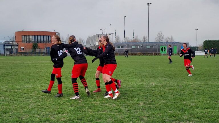 Papendrecht VR1 wint laatste wedstrijd van 2022