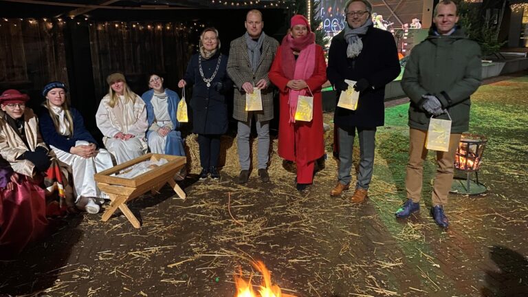 Eerste avond Lichtjesfeest is succes