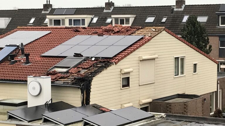 Flinke brand aan Elzenzoom