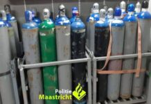 Tientallen 2kg tanks lachgas gedumpt in Alblasserdam