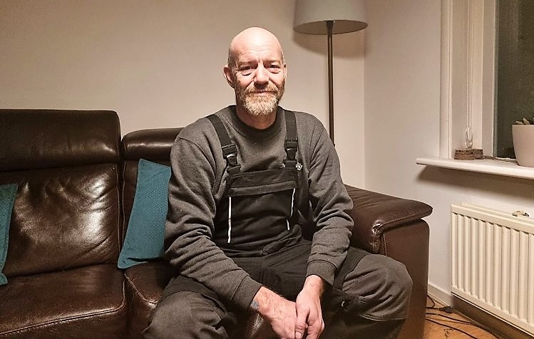 Richard Batenburg moet in april zijn huis uit: “Ik heb dringend een huurwoning nodig!”