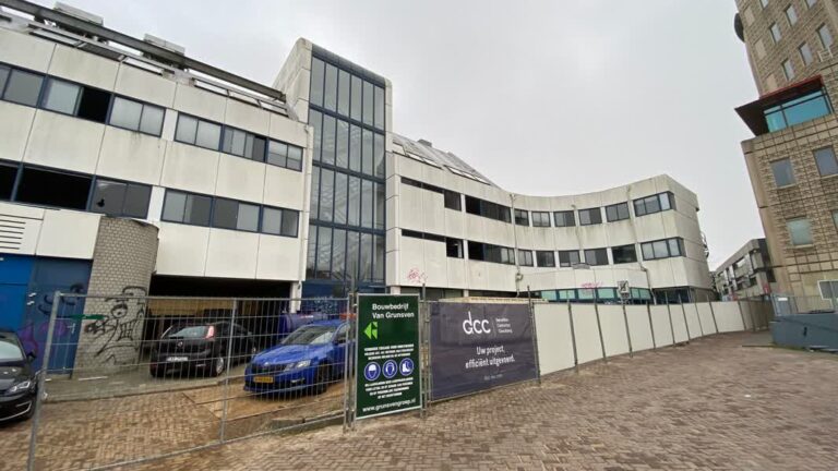 Het ‘lelijkste gebouw van Spuiboulevard’ wordt gesloopt