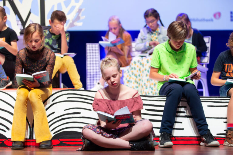 Regionale finales van De Nationale Voorleeswedstrijd in Zuid-Holland