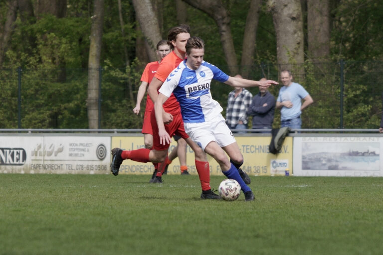 Drechtstreek verliest van koploper De Alblas