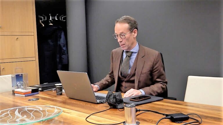 Burgemeester Sliedrecht in Studio De Witt