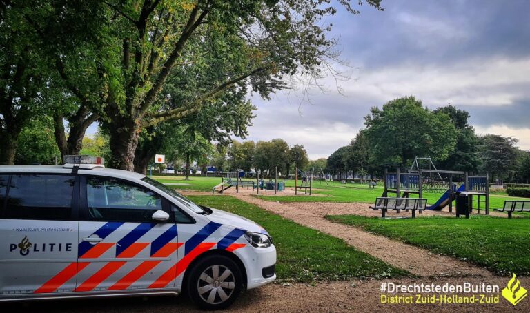 Politie zoekt getuige mishandeling Vondelpark