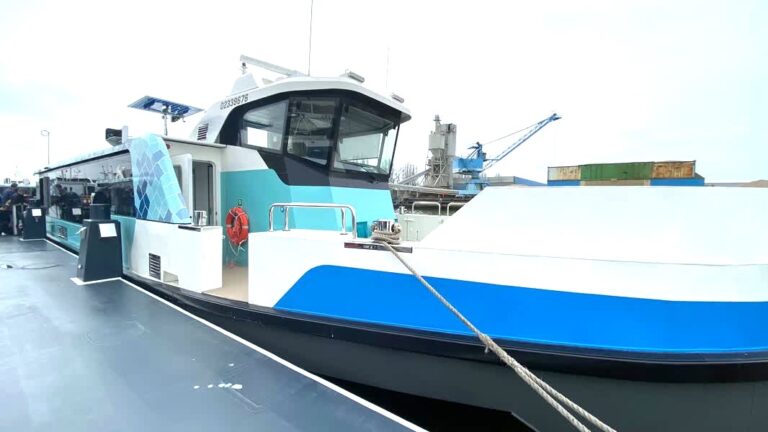 Waterbus wint Dutch Design Award