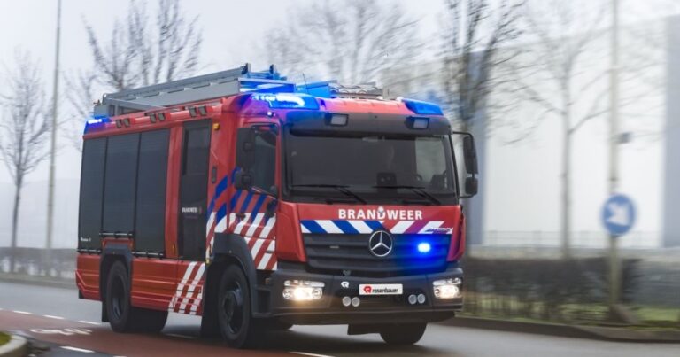 Aanrijding met drie voertuigen op A15