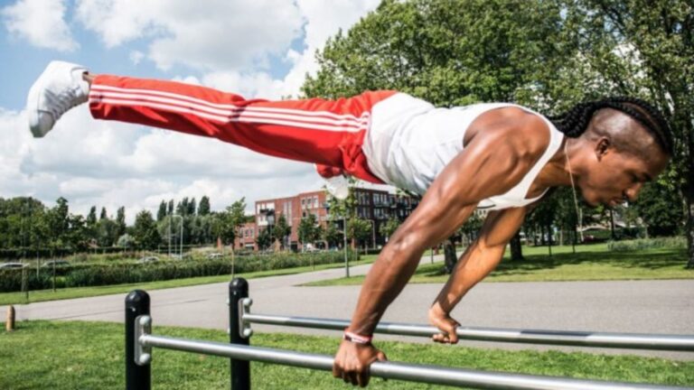 Calisthenics clinics voor jong en oud in het Vijverpark