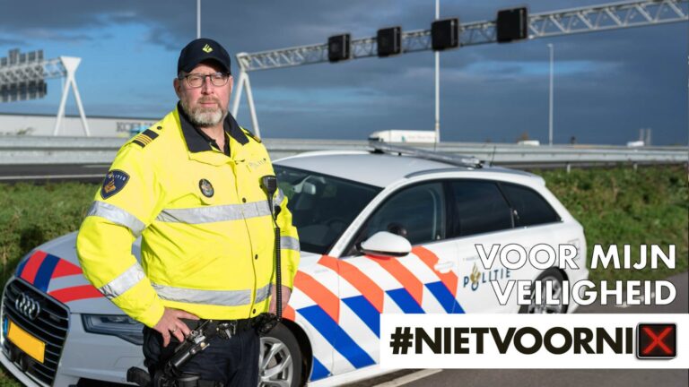 Uien veroorzaken overlast op de snelweg, chauffeurs negeren rode kruizen boven de weg