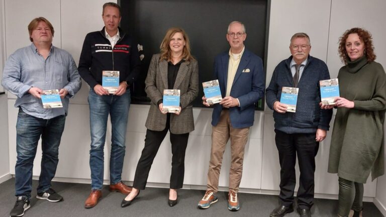 ‘Dijklopen tussen heden en verleden’ is een historische tocht langs de dijk en knokpartijtjes