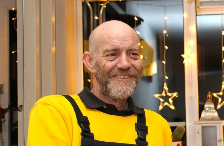 Richard Batenburg heeft nog steeds geen eigen dak boven hoofd: ‘Je leeft met een rem erop’