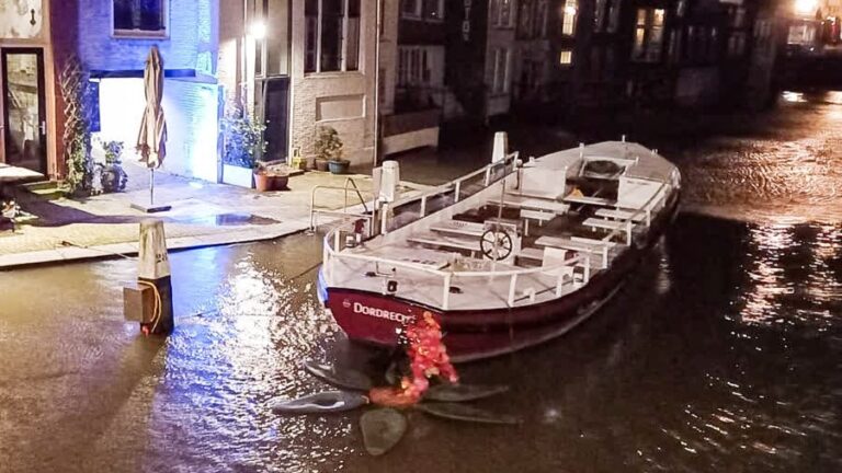 Hoogwater in Dordrecht valt mee, met dank aan de Maeslantkering
