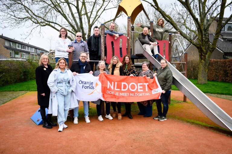 Bedrijvigheid tijdens NLdoet in Papendrecht