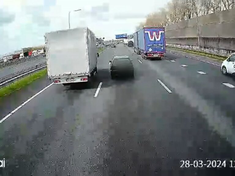Bizar ongeluk A15: slachtoffer kon vluchtstrook niet meer halen