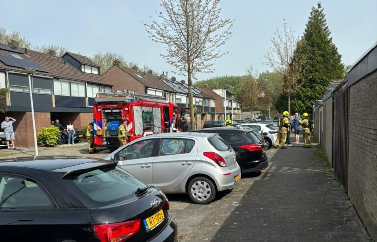Uitslaande brand in P.J. Troelstrastraat