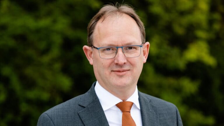 SGP-lijsttrekker Bert-Jan Ruissen bezoekt Drechtsteden