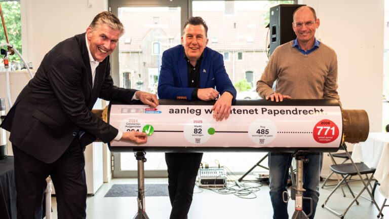 Constantijn Huygenslaan aangesloten op warmtenet