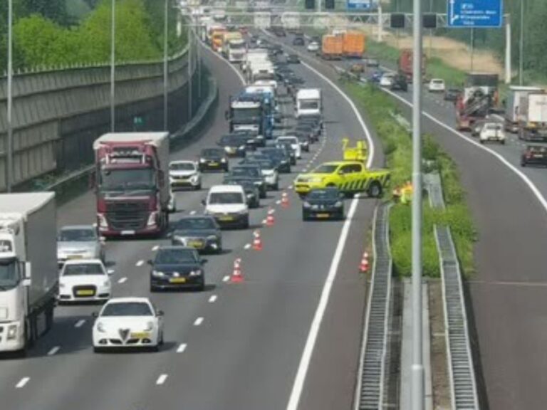 A15 bij Sliedrecht komt binnen in File Top 10