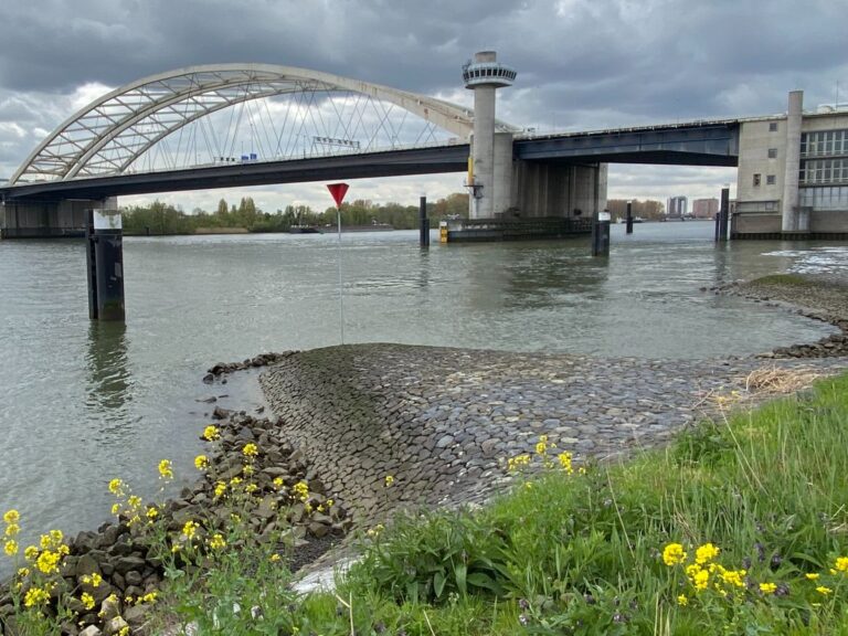 Zo omzeil je de werkzaamheden aan de Van Brienenoordbrug