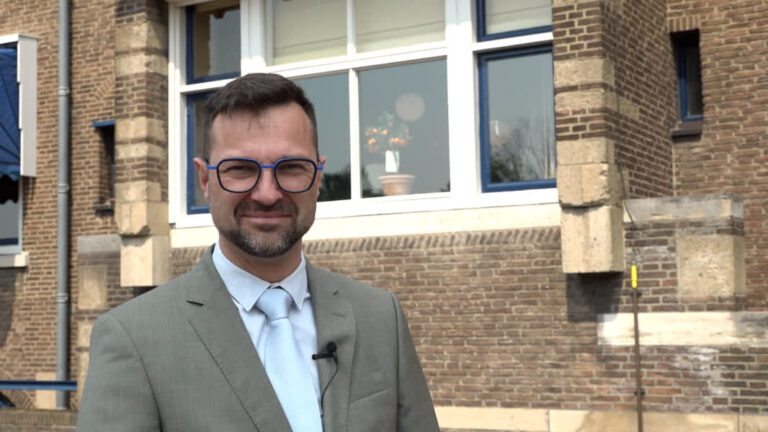 Schipperskind, tegelzetter en spuitgast: de nieuwe burgemeester van Zwijndrecht