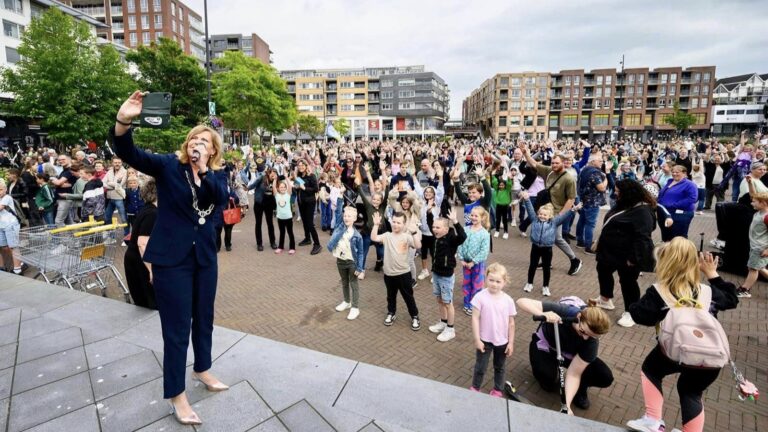 Avondvierdaagse gaat van start; burgemeester geeft startsein
