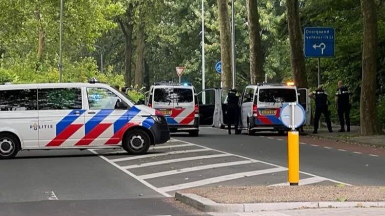 Jongens (17, 18 en 21) aangehouden na melding over vuurwapen