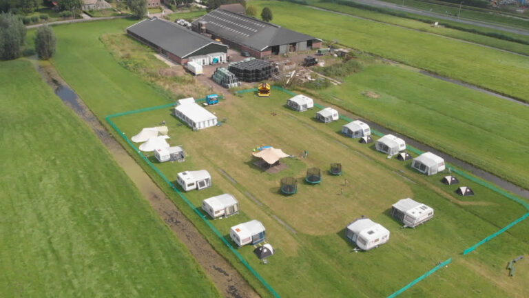 Pop-up camping creëert vakantieplezier voor gezinnen met beperkt budget