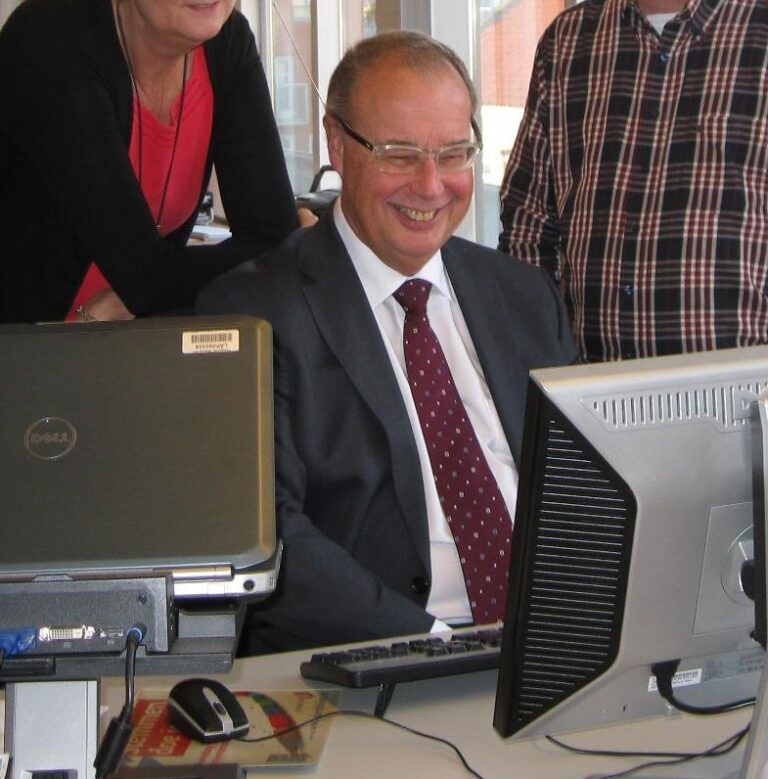 Frits Langschmidt overleden