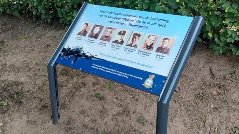Informatiebord en logboek: zo houdt Papendrecht de ‘Popeye’ in ere