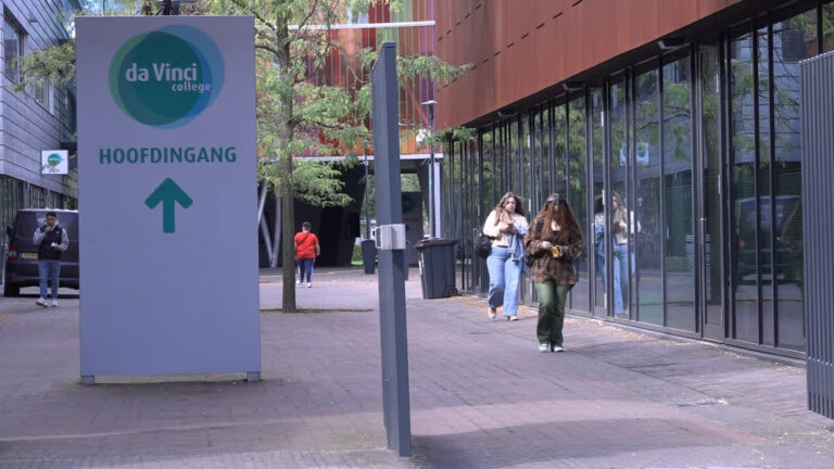 Conflict tussen school en student leidt tot extra beveiliging op Da Vinci College