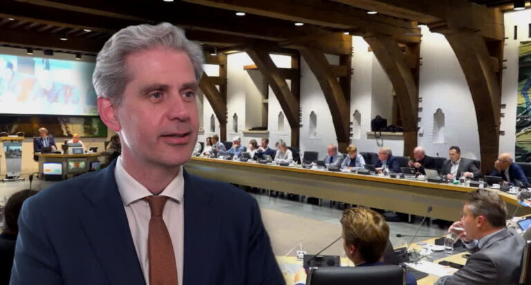 Lof voor Wouter Kolff bij afscheid: ‘gedreven, verbindend en een vriend’