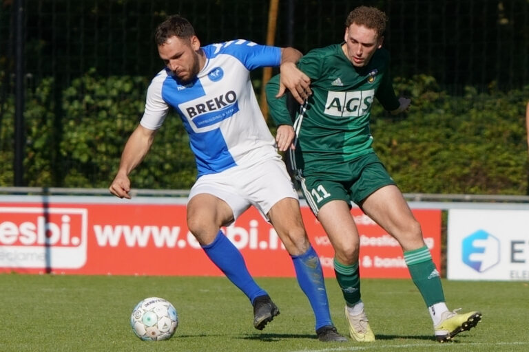 Drechtstreek wint van Pelikaan