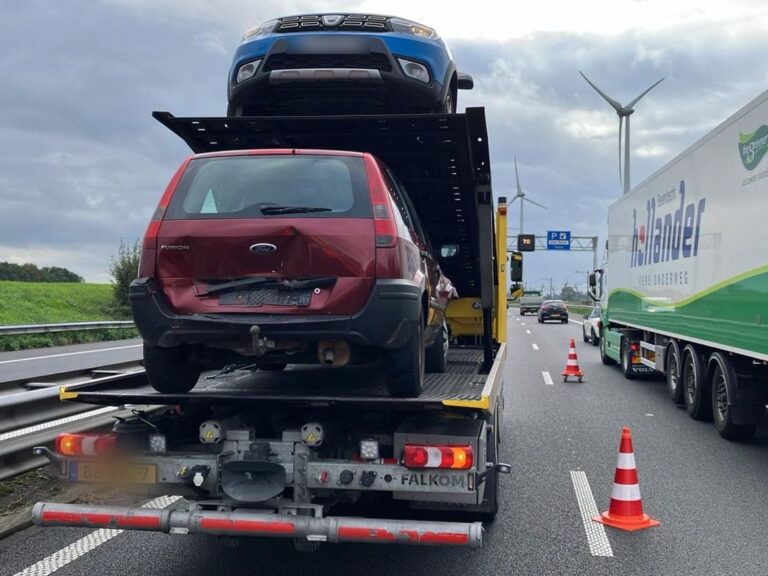 112-Nieuws: ongeval met 3 auto’s op A15