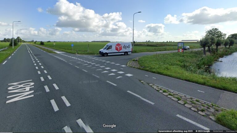 Scooterrijder naar ziekenhuis na botsing met auto