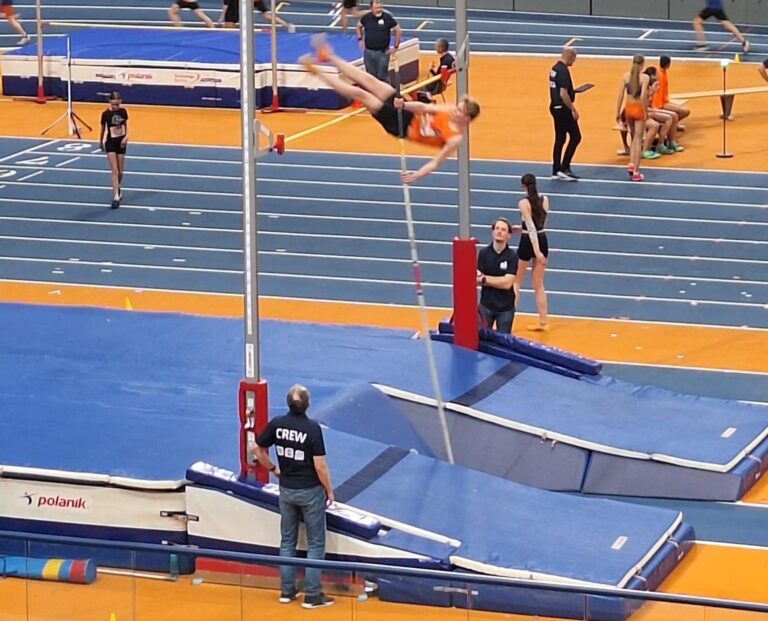 Papendrechter Twan Gils haalt zilver op NK Atletiek