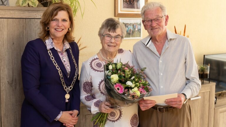 Echtpaar Stam-Snijder 60 jaar getrouwd