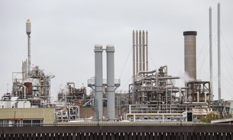 Chemours loost opnieuw chemische stof, krijgt sanctie van provincie